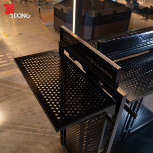 Custom-Clothing-Display-Rack