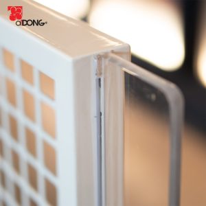 Custom-Display-stand