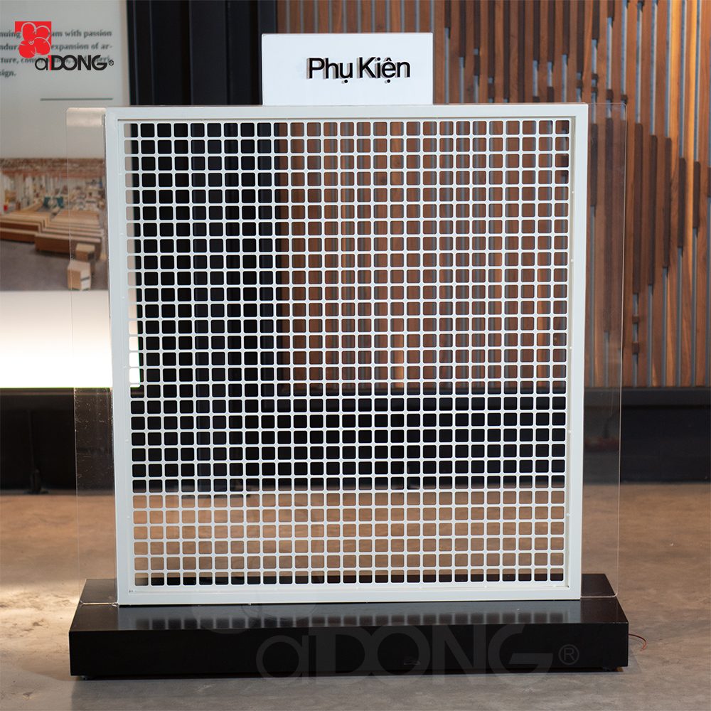 Custom-Display-stand
