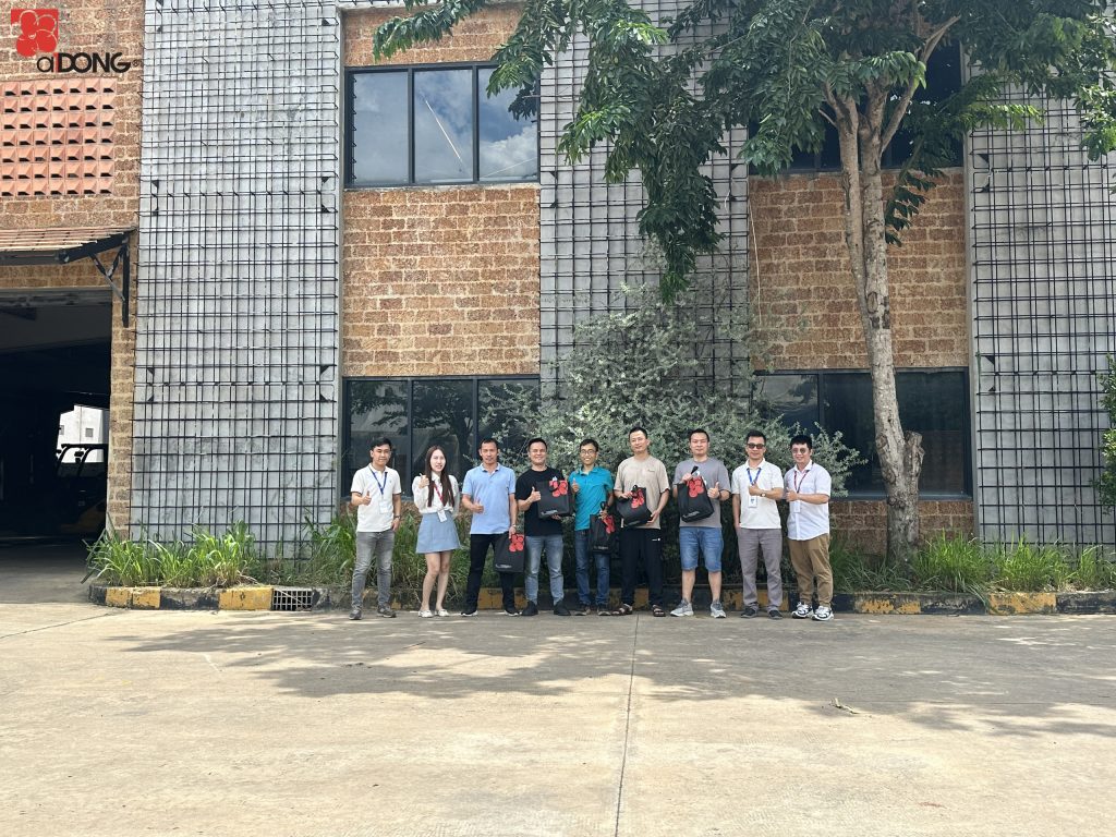 adong-factory-supermarket-shelves